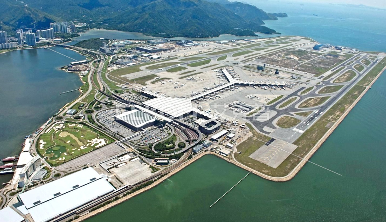香港國(guó)際機(jī)場(chǎng).jpg